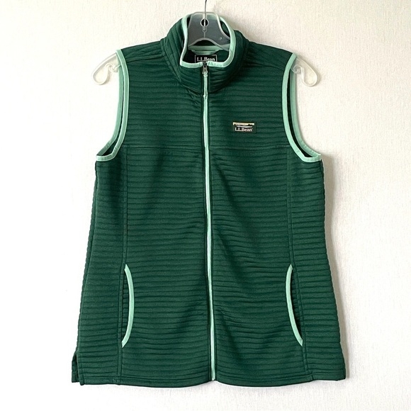 ⭐️Host Pick⭐️ L.L. Bean Women's Airlight Knit Vest - Picture 3 of 10